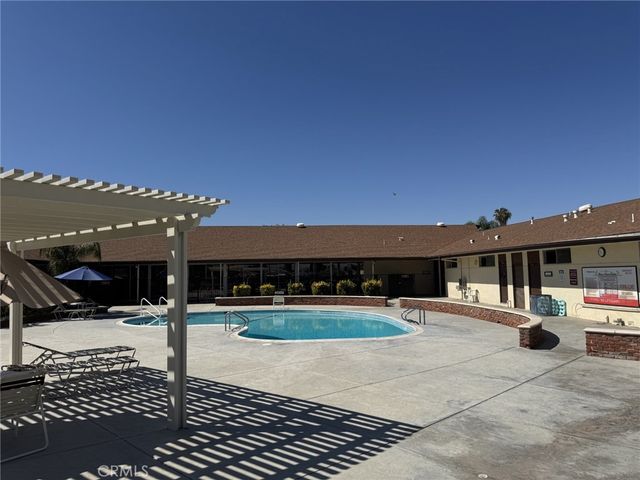 140 San Carlos Drive, Hemet, CA 92543