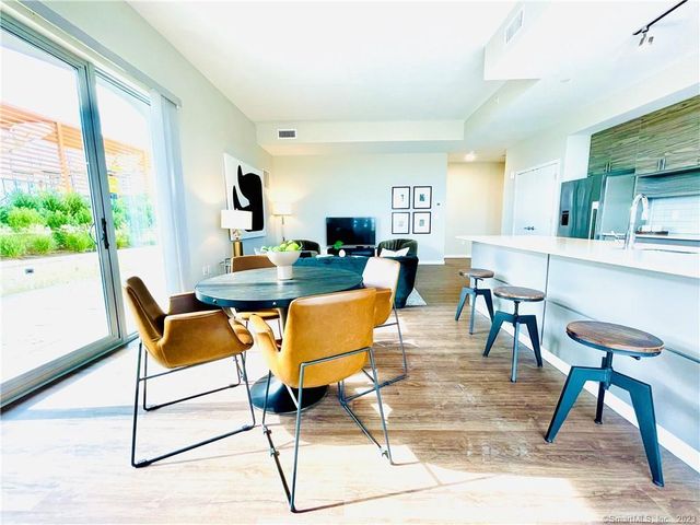 900 Pacific Street 404, Stamford, CT 06902