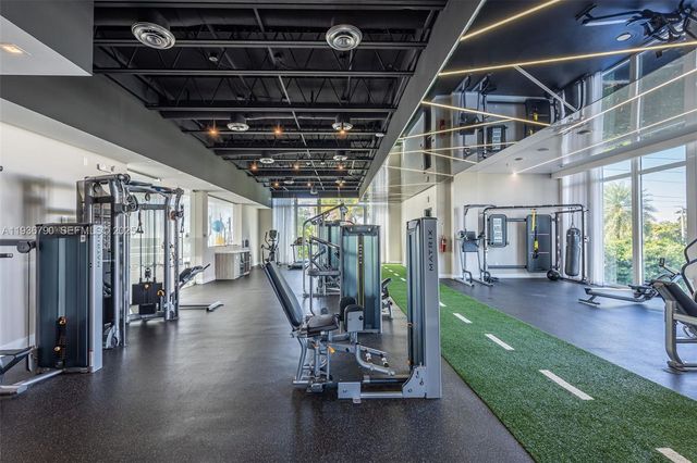 10540 NW 67th Ter, Doral, FL 33178