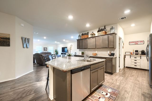 305 Silo Circle, Royse City, TX 75189