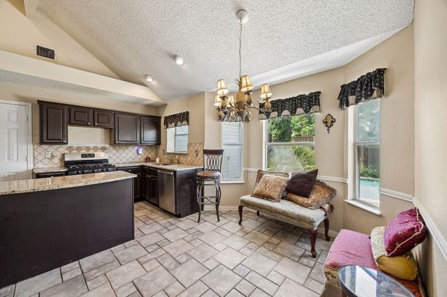 717 Bent Creek Drive, Allen, TX 75002