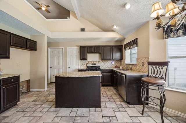 717 Bent Creek Drive, Allen, TX 75002