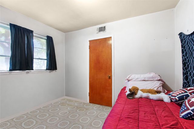 8502 Friendship Road, Houston, TX 77080