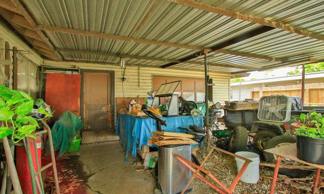8502 Friendship Road, Houston, TX 77080