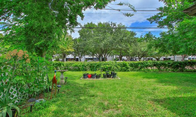 8502 Friendship Road, Houston, TX 77080