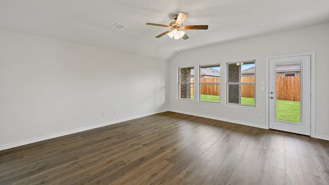 2039 Hearn Drive, Royse City, TX 75189