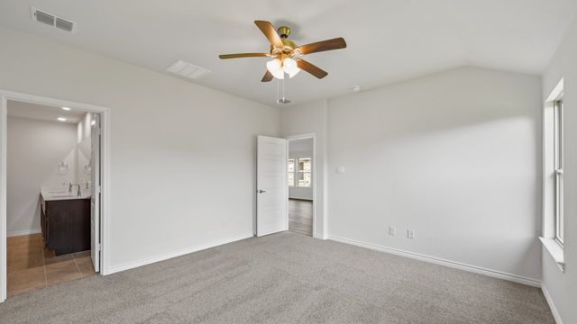 2039 Hearn Drive, Royse City, TX 75189