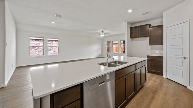 2039 Hearn Drive, Royse City, TX 75189