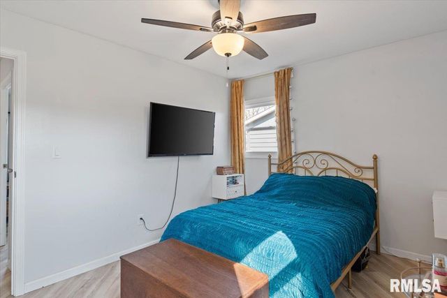 46 CHURCHILL Drive, Chatham, IL 62629