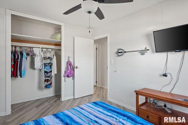 46 CHURCHILL Drive, Chatham, IL 62629