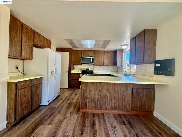 3146 14Th St, San Pablo, CA 94806