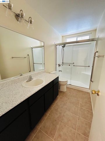 3146 14Th St, San Pablo, CA 94806