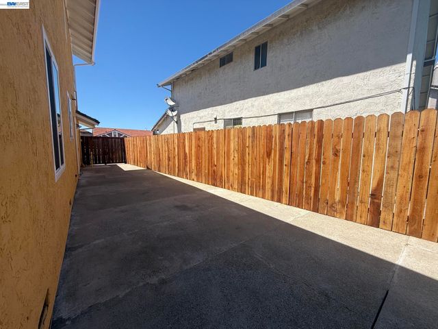 3146 14Th St, San Pablo, CA 94806
