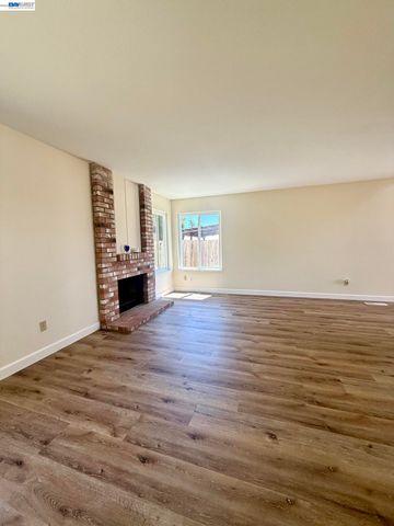 3146 14Th St, San Pablo, CA 94806