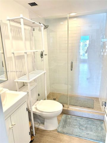 777 NE 62nd St CPH5, Miami, FL 33138