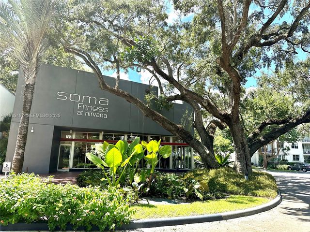 777 NE 62nd St CPH5, Miami, FL 33138