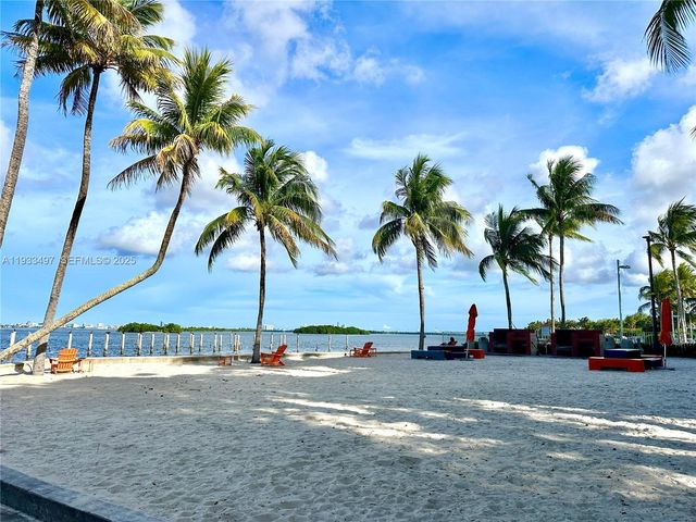 777 NE 62nd St CPH5, Miami, FL 33138