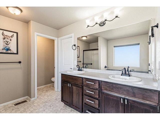 1721 Country Sun Dr, Windsor, CO 80550