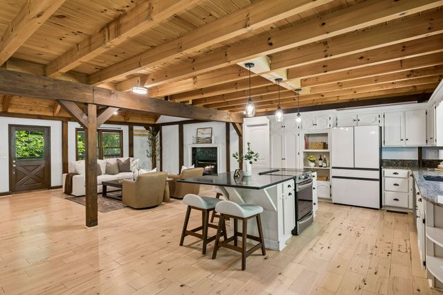3755 Bear Hollow Rd, Joelton, TN 37080