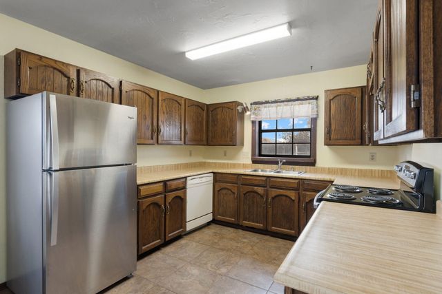 2621 Pajarito Meadows Road SW, Albuquerque, NM 87105