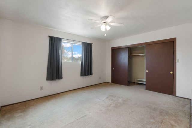 2621 Pajarito Meadows Road SW, Albuquerque, NM 87105