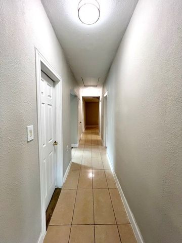 425 Grandview Avenue, Dallas, TX 75223