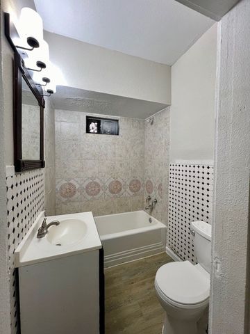 425 Grandview Avenue, Dallas, TX 75223