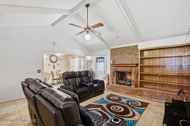 5264 Sycamore Drive, Jackson, MS 39212