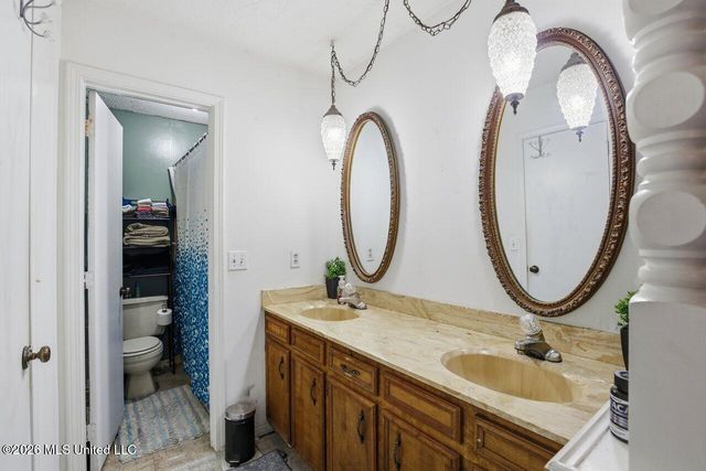 5264 Sycamore Drive, Jackson, MS 39212