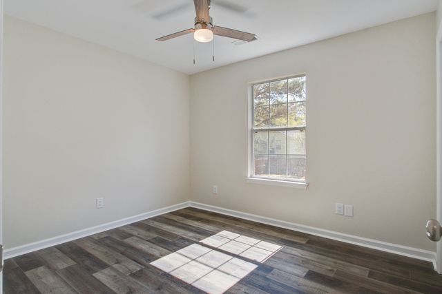 1664 Pierpont Avenue, Charleston, SC 29414