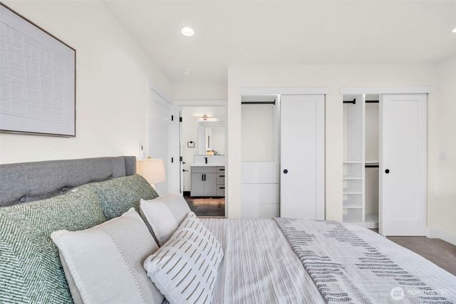 6408 Fauntleroy Way SW, Seattle, WA 98136