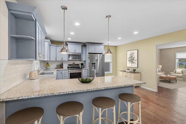 567 7th Circle, Marengo, IL 60152