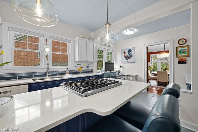 210 Storer Avenue, Akron, OH 44302