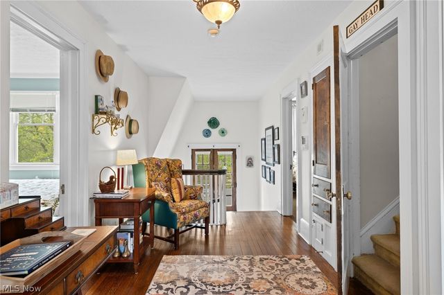 210 Storer Avenue, Akron, OH 44302