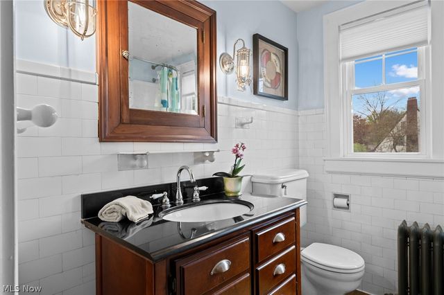 210 Storer Avenue, Akron, OH 44302