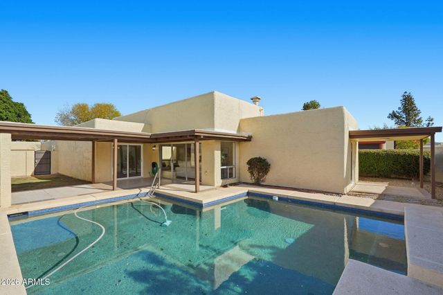 3011 W SIERRA Street, Phoenix, AZ 85029