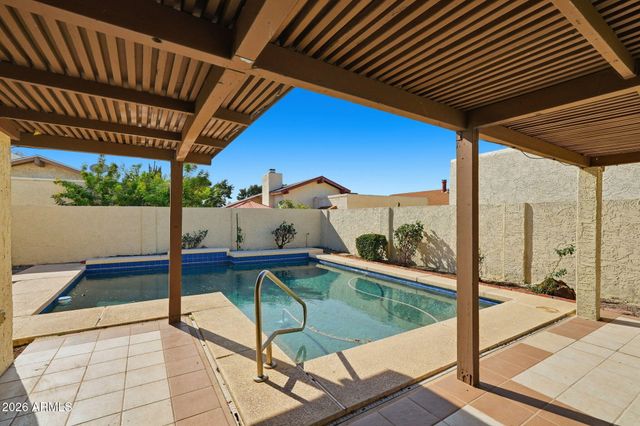 3011 W SIERRA Street, Phoenix, AZ 85029