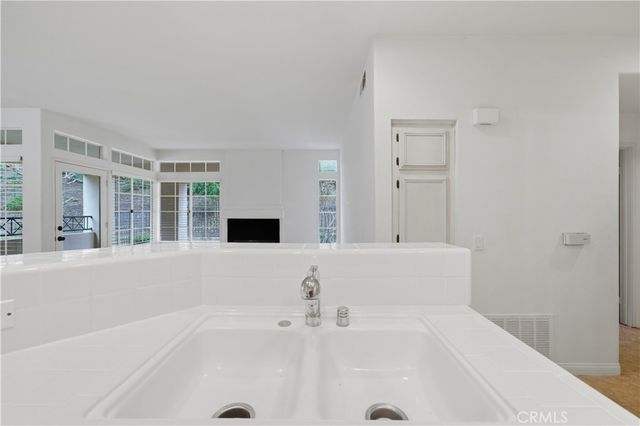 99 Shorebreaker, Laguna Niguel, CA 92677