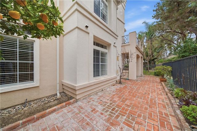 99 Shorebreaker, Laguna Niguel, CA 92677