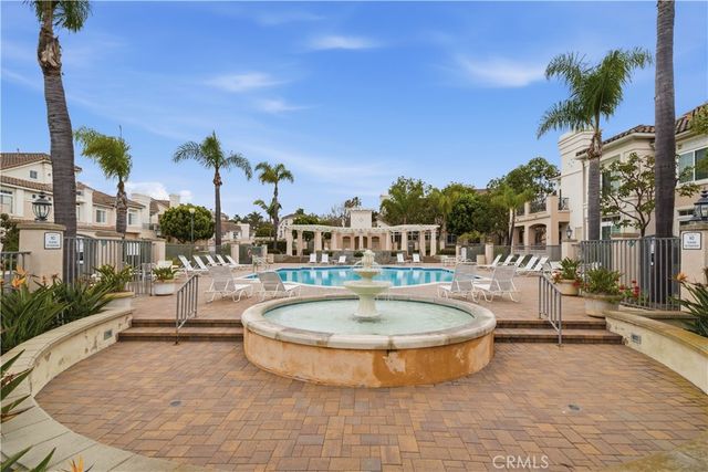 99 Shorebreaker, Laguna Niguel, CA 92677