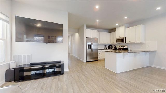 3581 Big Tree Road 14, Hamburg, NY 14075