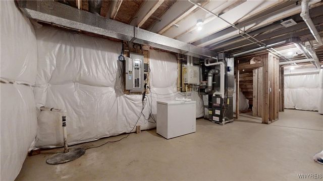 3581 Big Tree Road 14, Hamburg, NY 14075