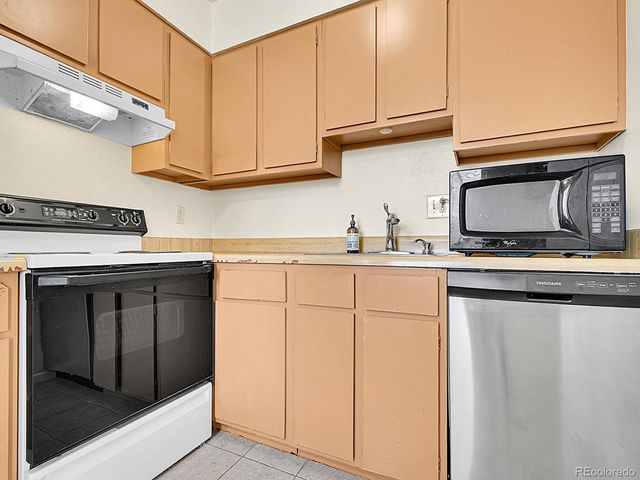 9340 W 49th Avenue 218, Wheat Ridge, CO 80033