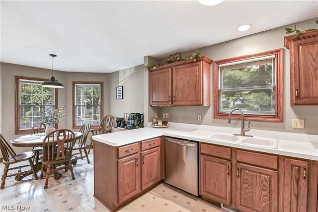 1820 Hampton Run 3, Broadview Heights, OH 44147