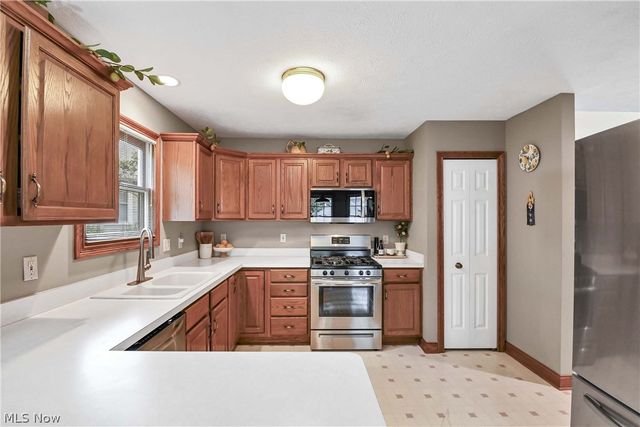 1820 Hampton Run 3, Broadview Heights, OH 44147