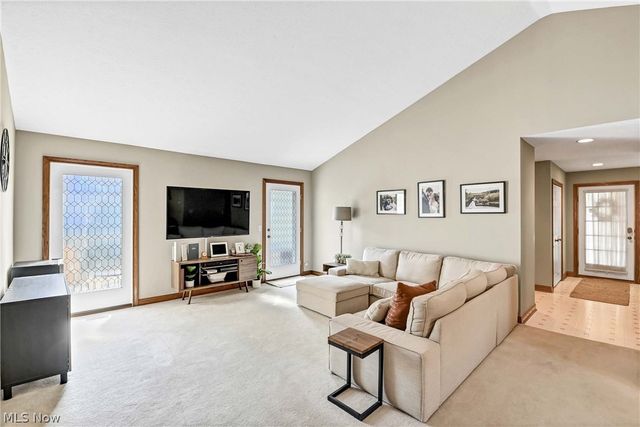 1820 Hampton Run 3, Broadview Heights, OH 44147