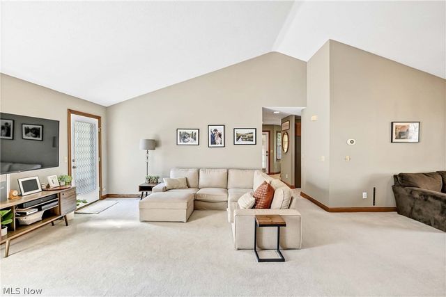 1820 Hampton Run 3, Broadview Heights, OH 44147