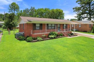 803 8th Street SW, Decatur, AL 35601