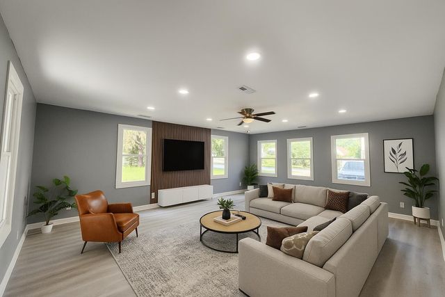 412 S 15th Street, Chesterton, IN 46304