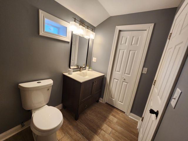 412 S 15th Street, Chesterton, IN 46304